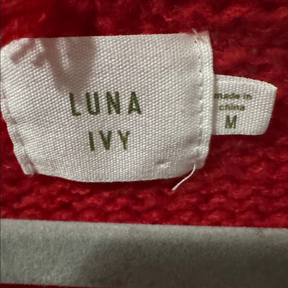 Luna Ivy Heart Cardigan - Picture 3 of 3